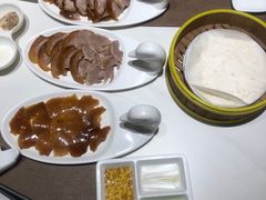 -皇城根·鲁菜济南菜·吊炉烤鸭·炒鸡鱼头(济南旗舰店)