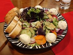 奶酪沙拉-申德勒加油站西餐厅Schindlers Tankstelle(上海外滩店)