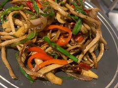 -十二饭点·川菜(北站圆融店)