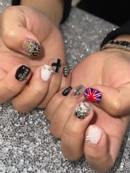 -171 Naillife