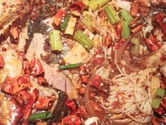 -探鱼·鲜青椒爽麻烤鱼(天河优托邦店)