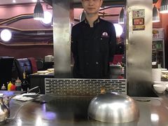 -利昂法式铁板主题餐厅(新奥购物中心店)