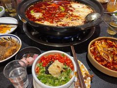 -小饕荟雅安贡椒鱼鲜馆(广福桥店)