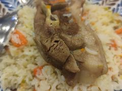 -清真·玛丽亚新疆菜主题餐厅(浙江中路店)