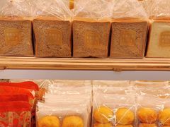 -爱达乐面包生日蛋糕(崇州金都汇店)