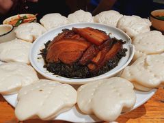 -老滇山寨•云南特色菜•地方菜•民族风情歌舞表演(金碧店)