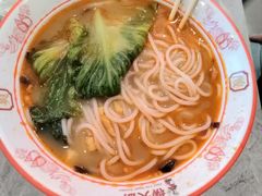 -柳大厨螺蛳粉(人民路总店)