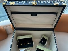 -聚云奢二手奢侈品黄金手表包包回收·中古店(上海店)