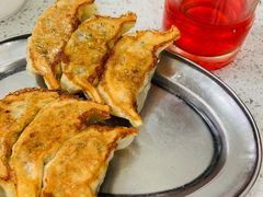 鲜肉韭菜煎饺-芬芳甜品(同福路店)