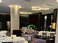大堂-浦东绿地铂骊酒店品珍轩中餐厅