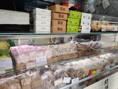 零售区-闻酥园(青羊区文殊坊店)