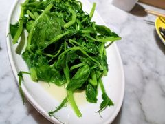 -渝信川菜 · 川味家常菜(财富购物中心店)