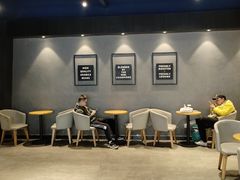 -瑞幸咖啡(新世界中心店)