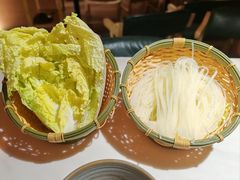 -喃喃椰·糟粕醋·椰子鸡火锅(七堡花园店)