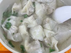 -周震馄饨