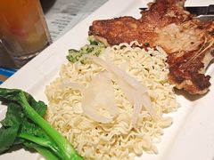 带骨猪扒捞公仔面-敏华冰厅(天河城店)