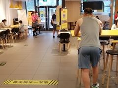 大堂-麦当劳(燕顺路店)