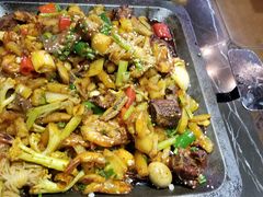 -巴四老城区炭火蛙锅(张江店)