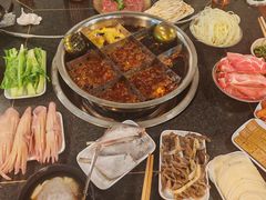 -邓莽子老火锅(中兴路总店)