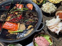 -正南齊北重庆老火锅(光华村直营店)
