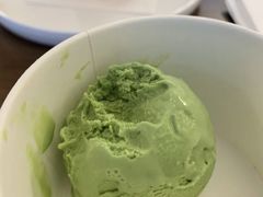 开心果冰淇淋-Ten Olives甜点