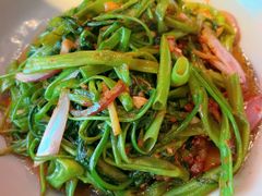 -大头虾越式风味餐厅(光明广场店)