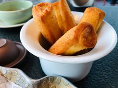-蝴蝶里·粤菜·点心(滨江龙湖店)