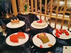 -小天鹅戴斯酒店鲸鲨百汇创作料理