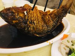 挣蹦鲤鱼-奥华餐厅·老张记(台基厂店)