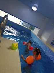 -子木乐园婴儿游泳馆(水晶港店)