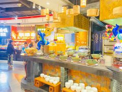 -四海一家自助餐(益田假日广场店)