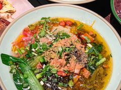 -八月美食小馆(银泰城总店)
