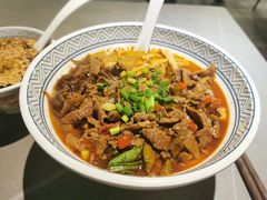 -粉吖吖·邵阳米粉(体育西路店)