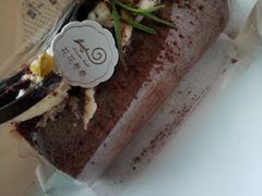 -花花卷卷·鲜食蛋糕(静安久光百货店)