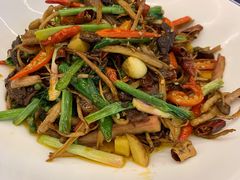 -去吃小龙虾·江湖菜·烧烤(南滨路店)