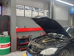 -爱车行 奥迪 奔驰 宝马 保时捷 路虎 专业 维修保养 原厂 奥迪改装升级 中心(静安店)