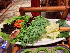 蔬菜拼盘-老牌坊云南鱼豆花火锅(爱建店)