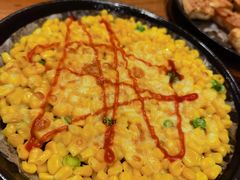 料理烤芝士玉米粒-老东镇啤酒屋海鲜加工·蒸汽海鲜·海鲜烧烤(台东店)