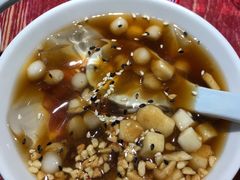 糍粑冰粉-怪噜范·老贵阳街头名小吃(鸿通城店)