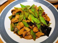 青椒炒肥肠-吕氏疙瘩汤·私家菜馆(慈云寺店)