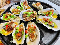 蒜蓉生蚝-柒柒海里·平价海鲜·蒸汽·家宴(金沙滩店)
