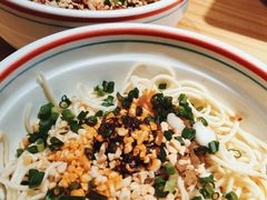 -八二小区抄手(龙湖上城天街店)