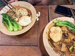 -方铲铲·成都板凳面(滨江银泰店)