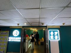 -荒岛实景沉浸密室(江汉路1店)