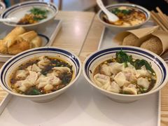 麻人抄手-正南齐北·老街糯米团(洪崖洞店)
