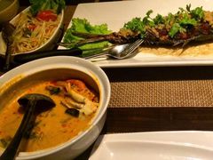 -Sala Thai Restaurant
