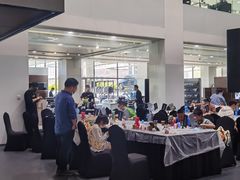 -浙江星杭奔驰4S店(海创园店)