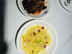 -江渔儿酸菜鱼(万科东荟城店)