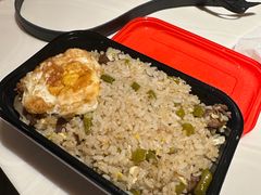 -老头爱马仕酸豇豆炒饭(丰富路店)