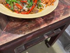 -方铲铲·成都板凳面(滨江银泰店)